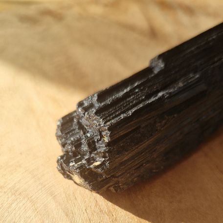 tourmaline noire brute